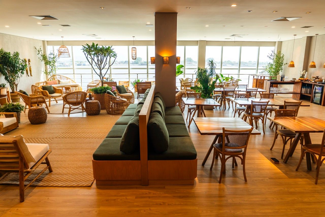 Krooze VIP Lounge - Vista para os Navios