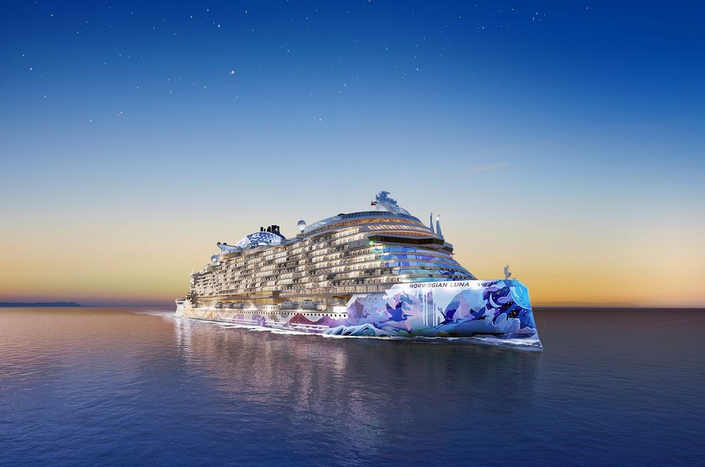 Norwegian Luna